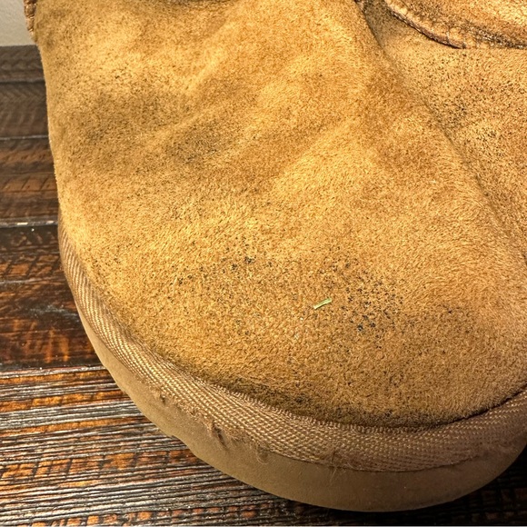 UGG Chestnut Bailey Button Bomber 5838 Size 8W with Wooden Button - Picture 6 of 6